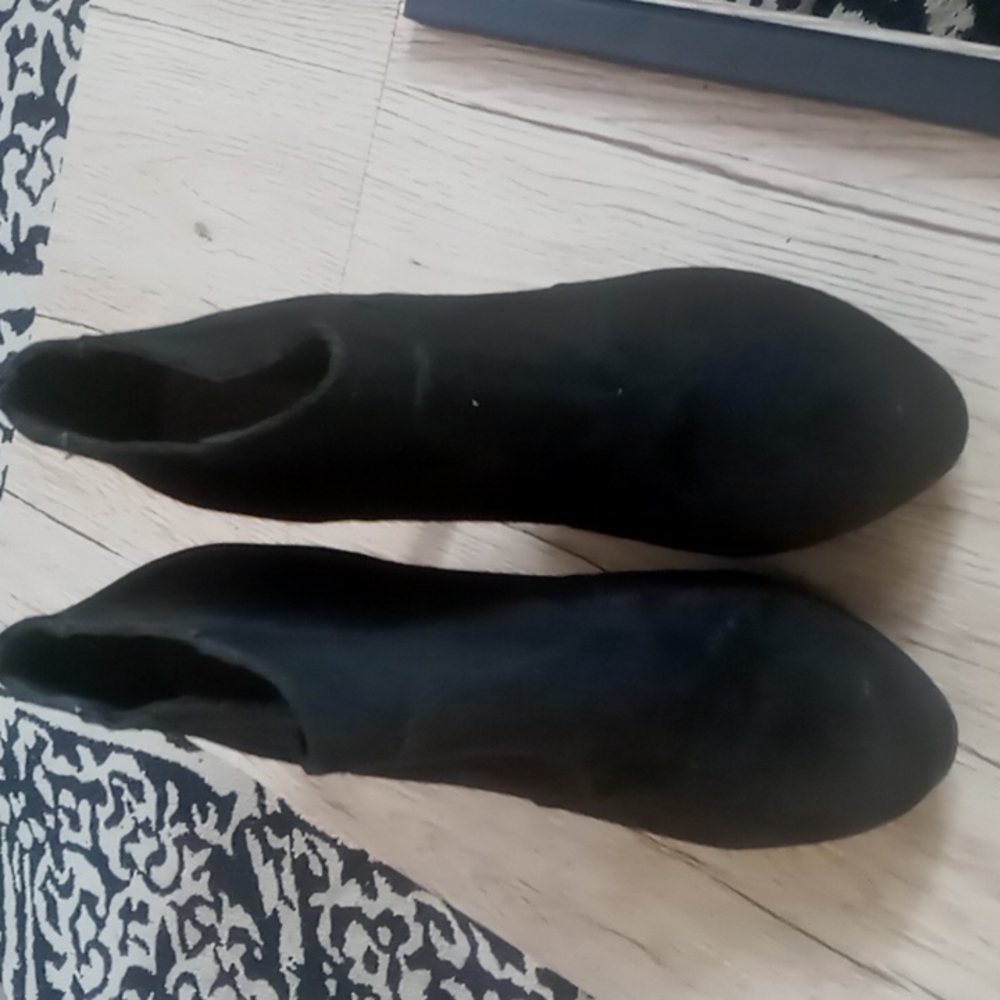 H&M black booties